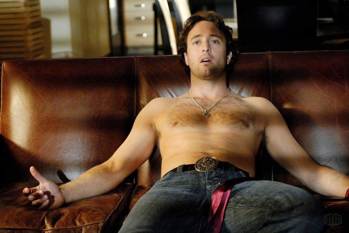 #AlexOLoughlin Alex O’Loughlin - natural born hottie #H50.