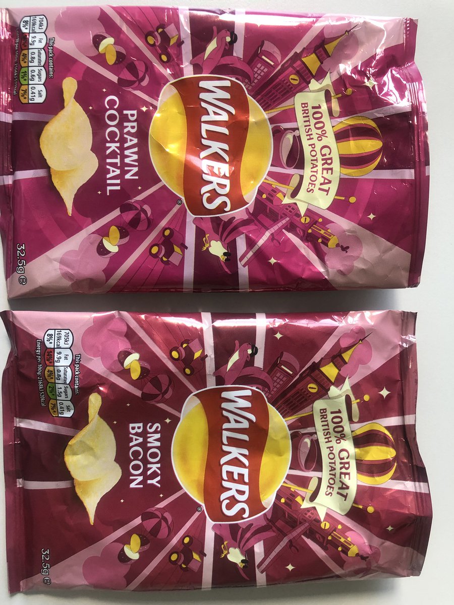 harps1984's tweet photo. Hey @walkers_crisps - imagine looking forward to smokey bacon crisps and you accidentally pick up prawn cocktail #spotthedifference #greatbritishproblems #notangryjustdisappointed https://t.co/G0yci2MgOD