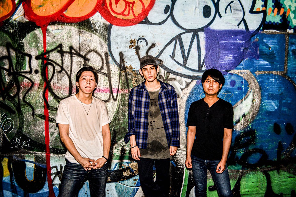 Surpristar_info's tweet photo. 【NEW BASSIST】
Kosukeが加入しました!
新体制でのライブ予定です
・8/28 新宿Zirco Tokyo
・9/13 渋谷Cyclone
#Surpristar
#サプライスター
#ドラム募集中 https://t.co/lBoEEp4dVj