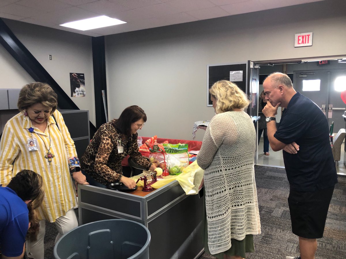 nvanley's tweet photo. more Teacher University's counseling services ⁦@ECISDCounselors⁩ #teamecisd https://t.co/mgUvk9DFie