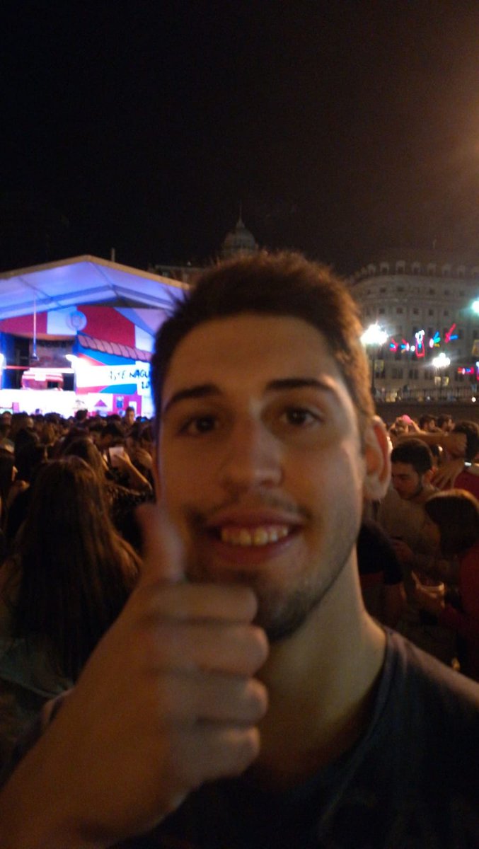 XamiedelaluneX's tweet photo. ¡Yo también me uno a esta bonita iniciativa! Por cada cada foto que subamos de este figura con el hashtag #ikercrack se sumará 1 euro de donación! Ánimo campeón #ikercrack https://t.co/EpEBriKiX9