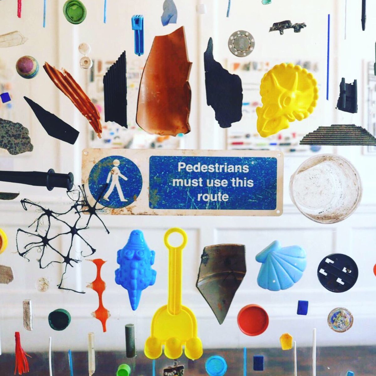 Replastic tweet media