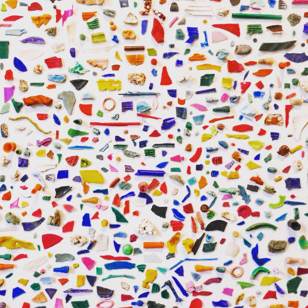 Replastic tweet media