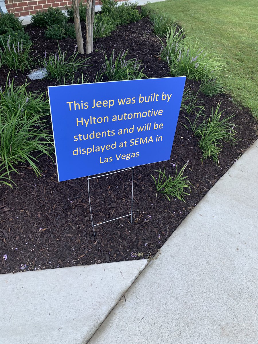 SuperPWCS's tweet photo. The @HyltonBulldogs automotive students are showing off their Jeep build at #EEE2019 https://t.co/2kfxluAJcK