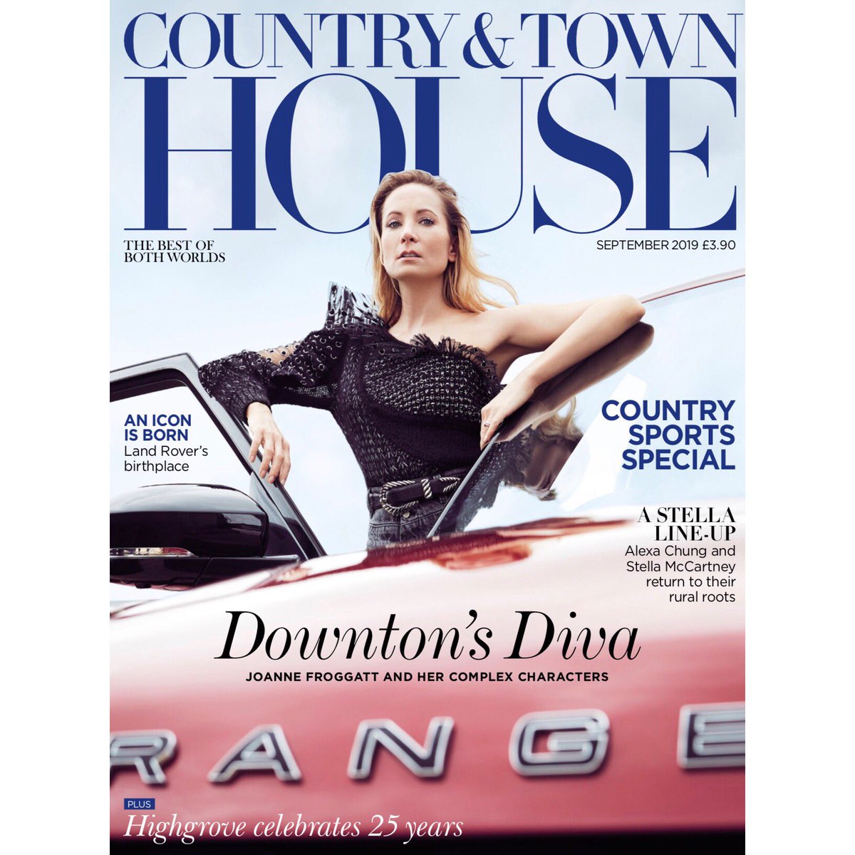 Personalpruk's tweet photo. ***J O A N N E*** Read all about why Joanne Froggatt is ‘unafraid to tackle contentious issues or complicated characters’ in the cover story for the September issue of Country &amp; Town House
@JoFroggatt @countryandtown @DowntonAbbey #DowntonAbbeyFilm #Liar https://t.co/b6CZyFUb6w