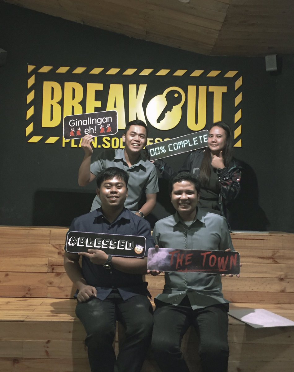 rgeyb's tweet photo. so naubos na namin lahat ng room sa atc. 😂 #breakoutph https://t.co/fEC0DutifH