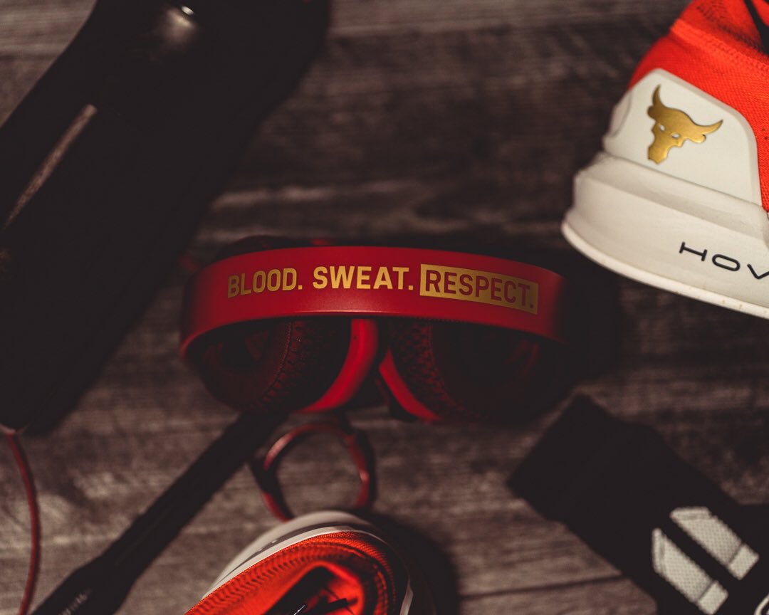 thepatelsusa's tweet photo. My new workout essentials from @UnderArmour @TheRock #TheRock #UAprojectrock #underarmour #projectrock @ProjectRock https://t.co/Yhk5ChAXFP