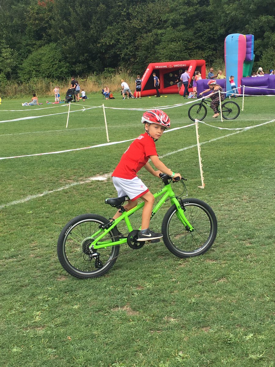 NewportLiveUK's tweet photo. Cycling fun at Sport in the Park, great to see children riding @frogbikes #cycle #fun https://t.co/aKrAXVspT6
