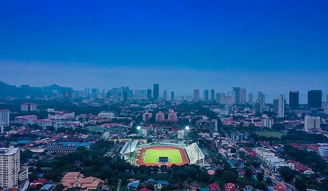 andypenders's tweet photo. Stadium Bandaraya, Pulau Pinang.
What a great stadium!
Taken with my Mavic 2 Pro.

#pulaupinang #penang #dronestagram #airvuz #drones #mavic2pro #penangFA #malaysia #football #fans #pialamalaysia #pialamalaysia2019 #malaysia #georgetown https://t.co/3E9lxRETxj https://t.co/SyOUI4coT5