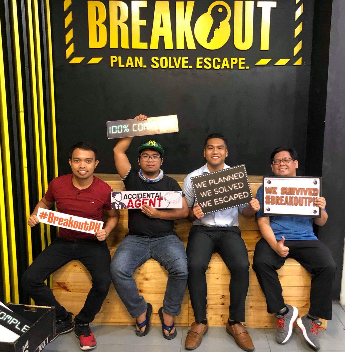 yogibenj's tweet photo. Room 1 of 2 COMPLETE!
#AccidentalAgent
#BreakoutPH https://t.co/gwfrkkJtQP