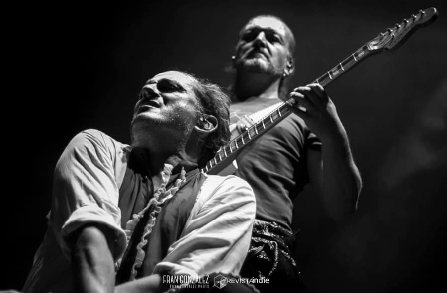 asieretxeandiaf's tweet photo. Y tenemos más, esto fue ayer en @sonoramaribera y esta noche a las 22.45h en @festivalnoroeste 
¡Si no lo disfrutas, te lo pierdes! #celébrateatimismo
@MastodonteFM @asieretxeandia #enricobarbaro #ivanprada #pinorovereto @DomiOliver https://t.co/uq5QZ1vHsW