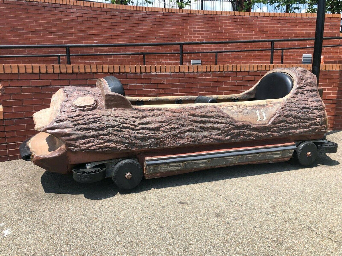 criswinter412's tweet photo. Who wouldn't want this in their man cave? @Kenny_Kangaroo is auctioning off one of the log flumes from the #LogJammer on @eBay the money goes to @givekidstheworl bidding over $3,250 already! #Kennywood #Pittsburgh #nostalgia https://t.co/vXBjKeU4DK