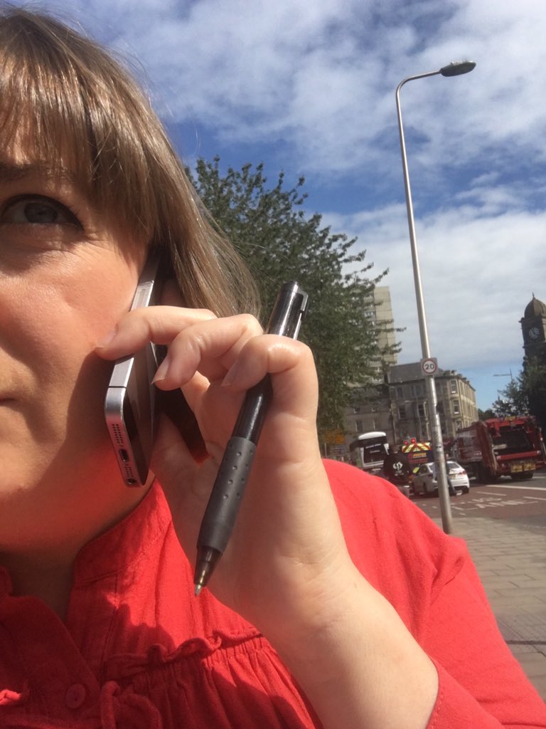 LucindaCRUK's tweet photo. Casually conference calling on #LeithWalk this morning ππ»π² #busybusybusiness #fieldbased https://t.co/1KFjfdeOSE