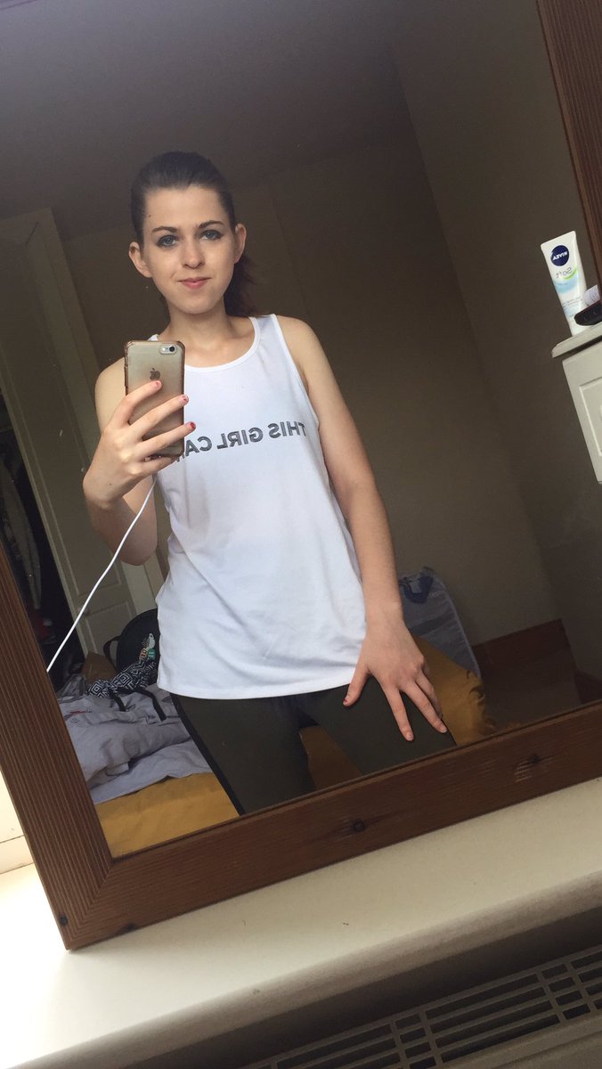 ItzGeraldine_'s tweet photo. Back from #starbucks now time to go out for a run . #positivemind #healthymind #needtogetbackontrack 💪 https://t.co/t4MMTWmp1Y