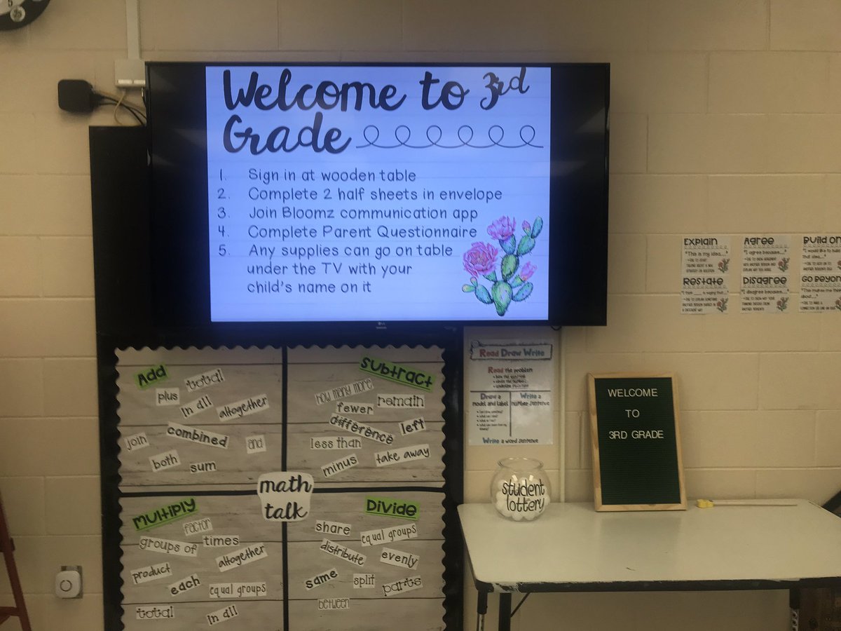 _KelseyStevens's tweet photo. All ready for Meet the Teacher Day! https://t.co/3ZKOqCdQtZ
