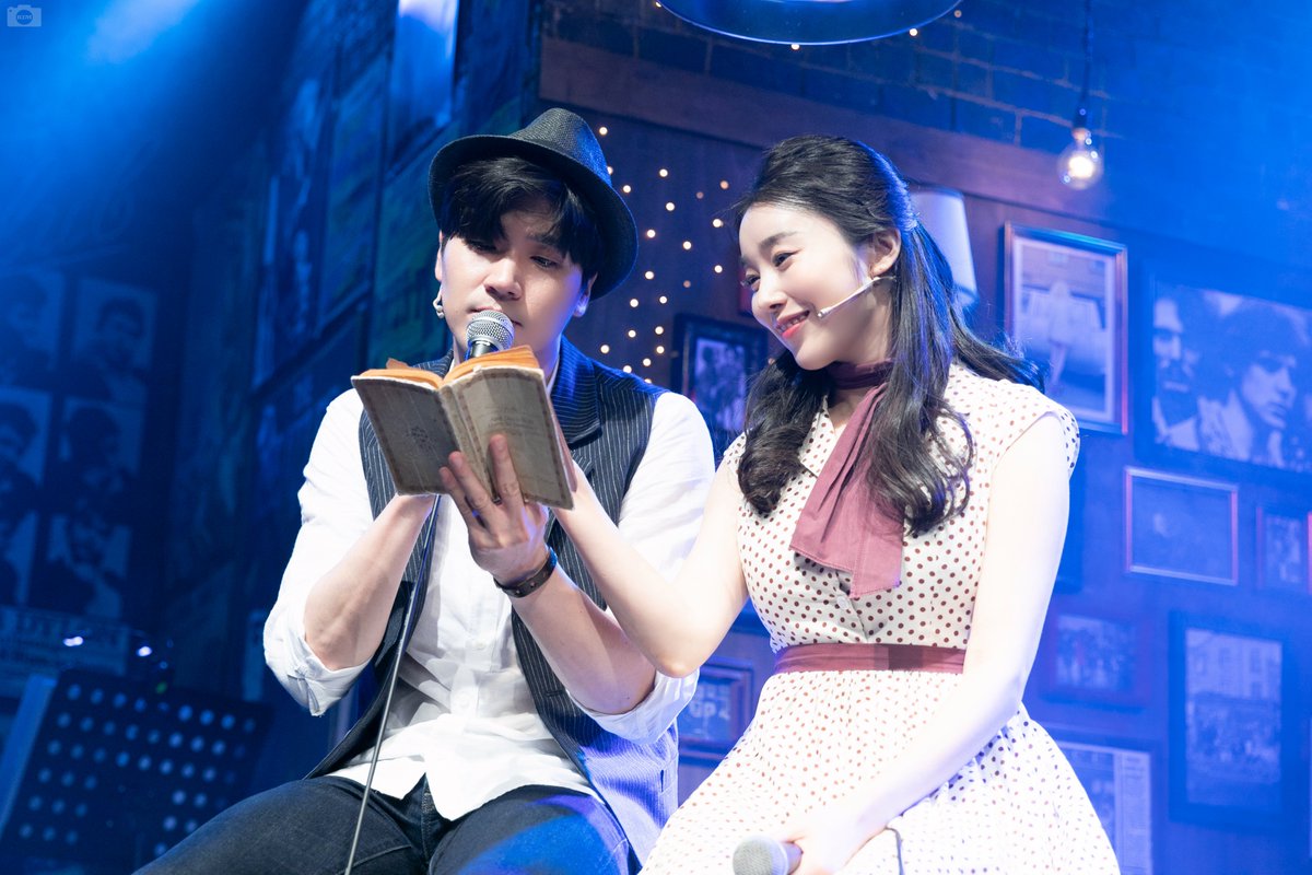 xKIMPICx's tweet photo. 20190807 리틀잭 스페셜커튼콜

잭 피셔 - 정민 배우님
줄리 해리슨 - 김여진 배우님 https://t.co/XZgXgOzwOE