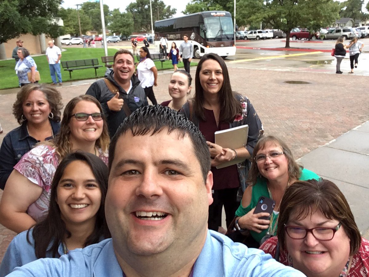 mdhorney's tweet photo. Jennie Barker Staff getting ready for an epic year!  @USD457 #457waytomakeadifference @GCKSupt #JBbobcatpride https://t.co/NkyBbWTf4G
