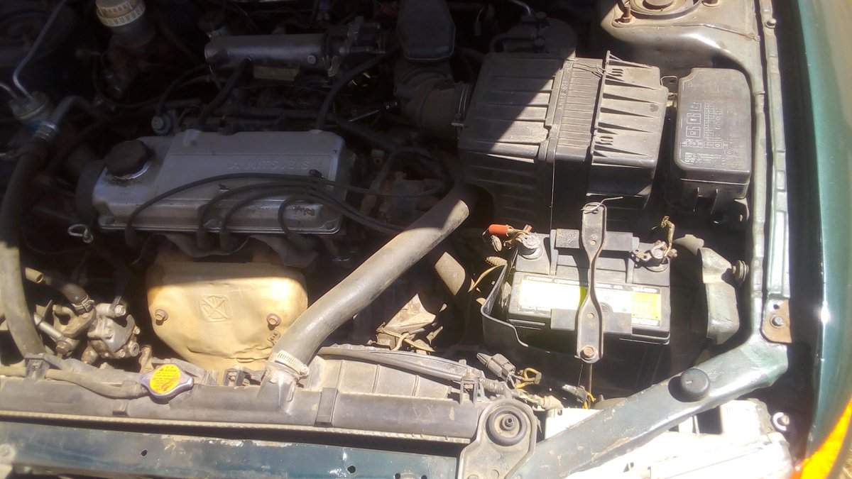 SuccessBridge01's tweet photo. MITSUBISHI LANCER
Ksh: 270,000
Contact/WhatsApp - 0752709509
#KFCBatYouthDialogue Cliff Ombeta #RecallYourMP #MediasummitKE2019 https://t.co/U7I6U7mTrs