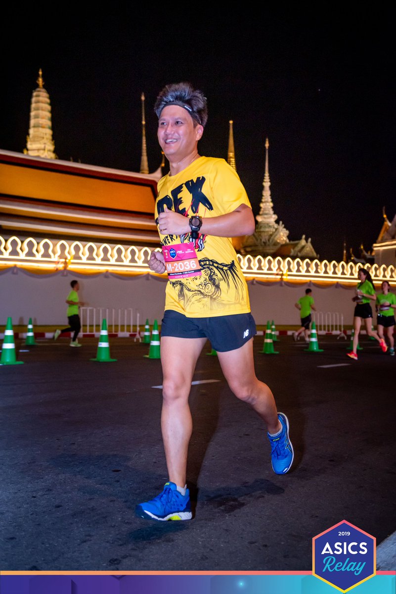 NinjaTooK's tweet photo. ได้วิ่งรอบพระบรมมหาราชวัง
#สวยงาม #ประทับใจ 🏃♂️
| ภาพจาก พี่ซัน #LungSunPhoto |
#ASICSRelay2019 #ASICSRelay #ASICSRelayTH2019 #ASICSRelayTH #ASICS #ASICSTH #ASICSThailand
#T_REX_Runner #ทีเร็กซ์รันเนอร์ #halfmarathon #run #running #runner #tookkyrun https://t.co/mNjbL5dVzi