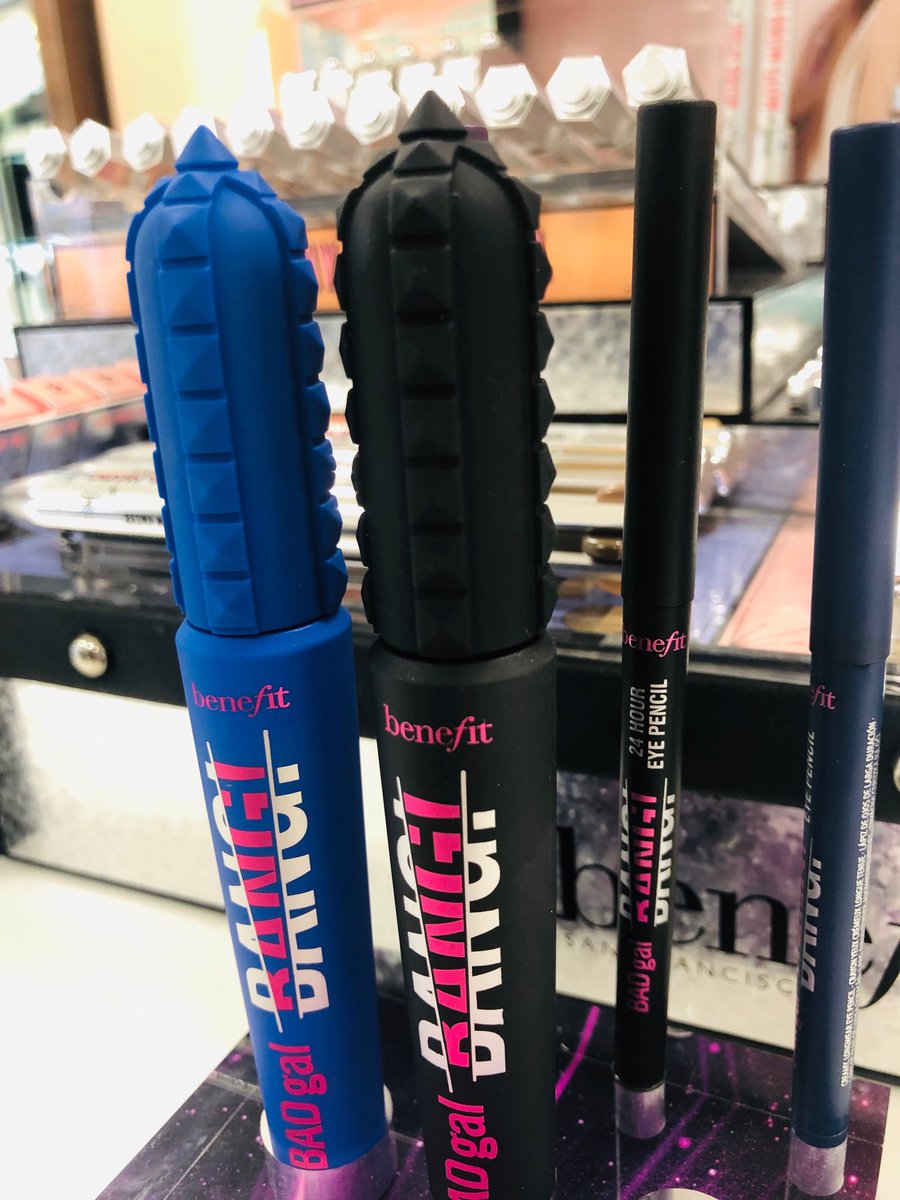 lipsticktv's tweet image. Joining the band of cult classic mascaras! BadGal Blue! 👀👏🏻 ⁦@BenefitUK⁩ ⁦@BenefitBeauty⁩ #BadGalBang #blue #mascara ⁦@BootsUK⁩