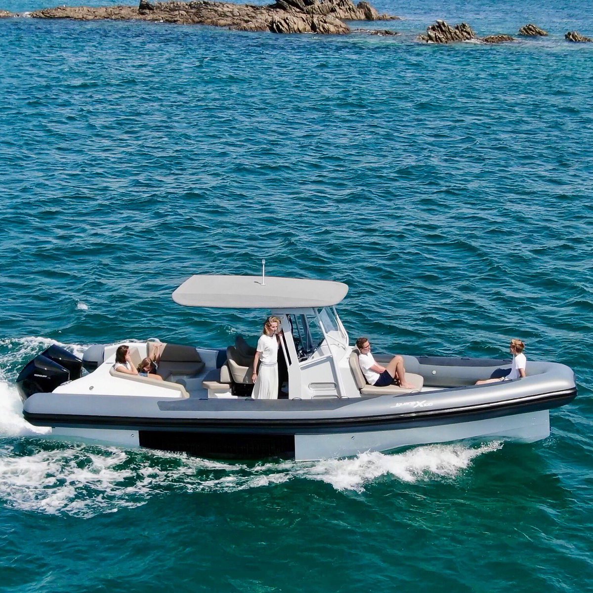 Be among the first to test drive the all new Iguana X100 at Cannes Yachting Festival next month. Contact us for an appointment.