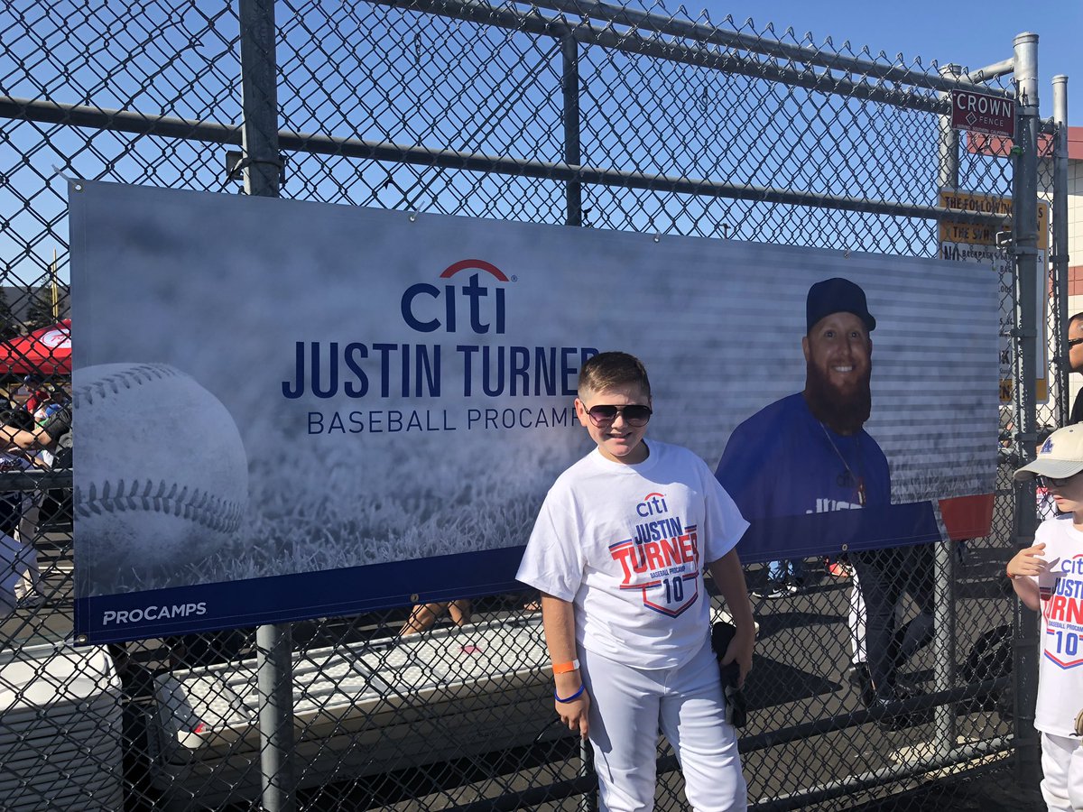 Thank you @Citibank @ProCamps for this wonderful day! He's on cloud nine and so excited to play all! You make dreams come true !! Thank you @redturn2 for taking time out!  #CloserToPro