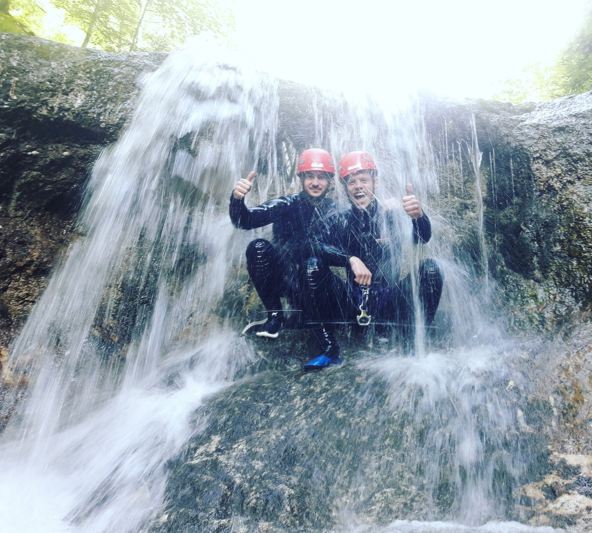 TitoRabat's tweet photo. Un poco de #canyoning antes de empezar el #AustrianGP 🇦🇹 

A bit of canyoning before get the GP started 🇦🇹 #MotoGP https://t.co/96BlVhLCkm