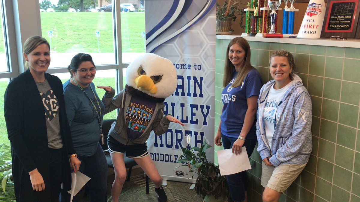 mrcoxtw's tweet photo. #gvnmseagles #13 https://t.co/DVq2FqRWAT