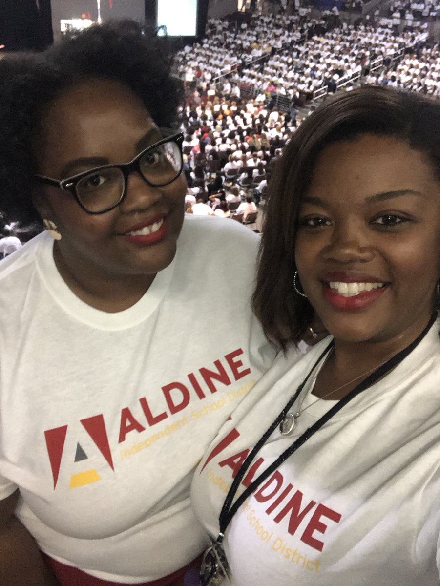 tiffyjdavis's tweet photo. PROUD 💜🧡PVAMU ALUM &amp; ALDINE EDUCATORS!!!             #wearealdine                              #weareshapingthefuture
@ArtishaHolmes https://t.co/tVd8Sp6mJD