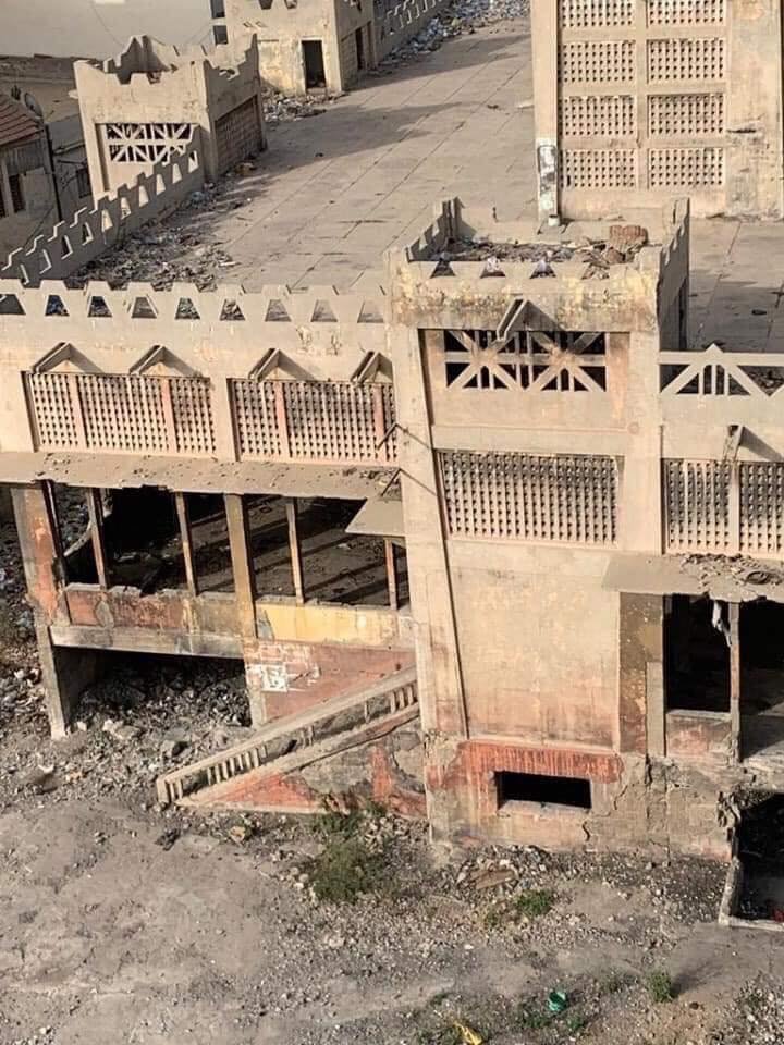 EMRGENCETIME's tweet photo. Modernisation de Sandaga 
L'État du Sénégal va mettre 10 milliards de Fcfa pour le projet de réhabilitation et de modernisation du marché Sandaga qui sera rasé après la Tabaski. Le nouvel édifie sera livré d'ici 2021. Merci Mr le président Macky Sall https://t.co/iDDon3Hh4R