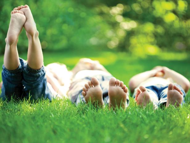 Summer means pool days, frozen cocktails and family vacations. Unfortunately, it also means more mosquitos, and bites are inevitable for some of us. 

tinyurl.com/y3pccasv