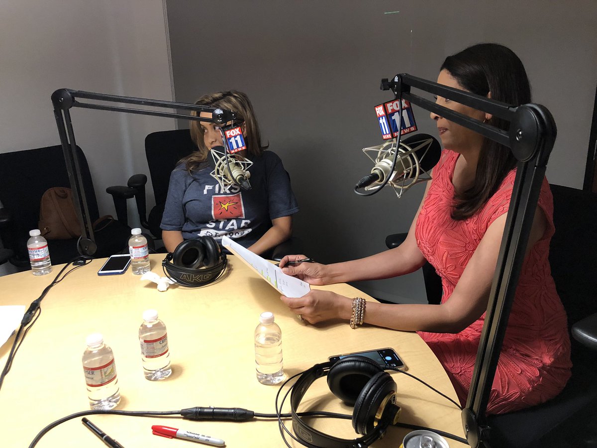 DevineNews's tweet photo. PODCAST UP NOW!
#FirstStar is opening the door to #college for kids in #fostercare and changing the odds!

Loving having a #podcast where I only share uplifting people making a difference in OUR community! 🎓🏆🙌 #FirstStarAcademies #FirstStarAcademy @FirstStar  #Fox11News https://t.co/DwJRjF7rB3