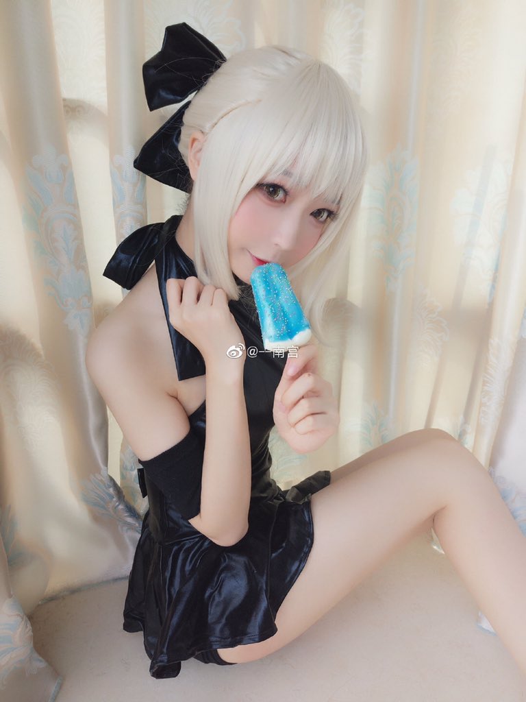 #FGO 

黑saber：@nangongOVO https://t.co/wexSfiic04