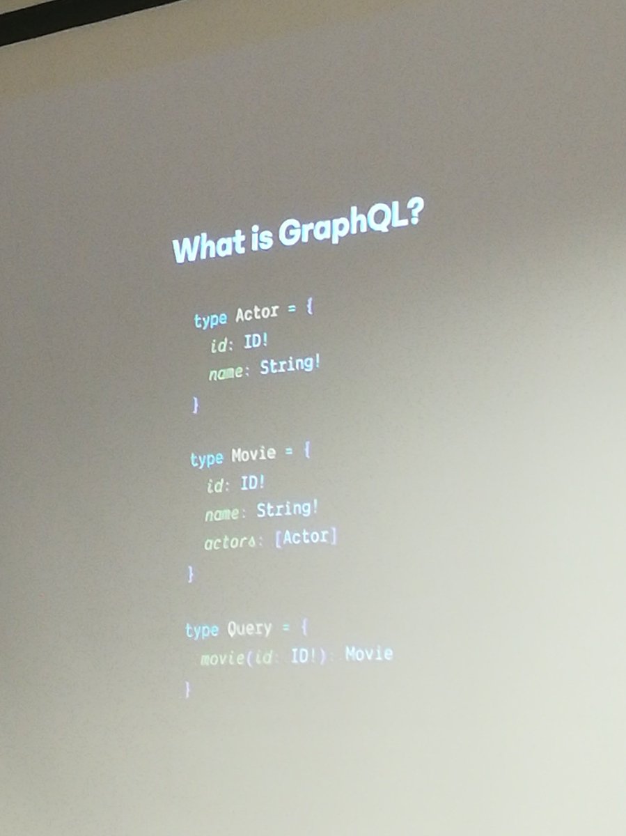 MyaElla's tweet photo. #RestlessLDN
And it's a start! @_philpl opens up the meetup with intro to GraphQL https://t.co/9tRH4NWXl2