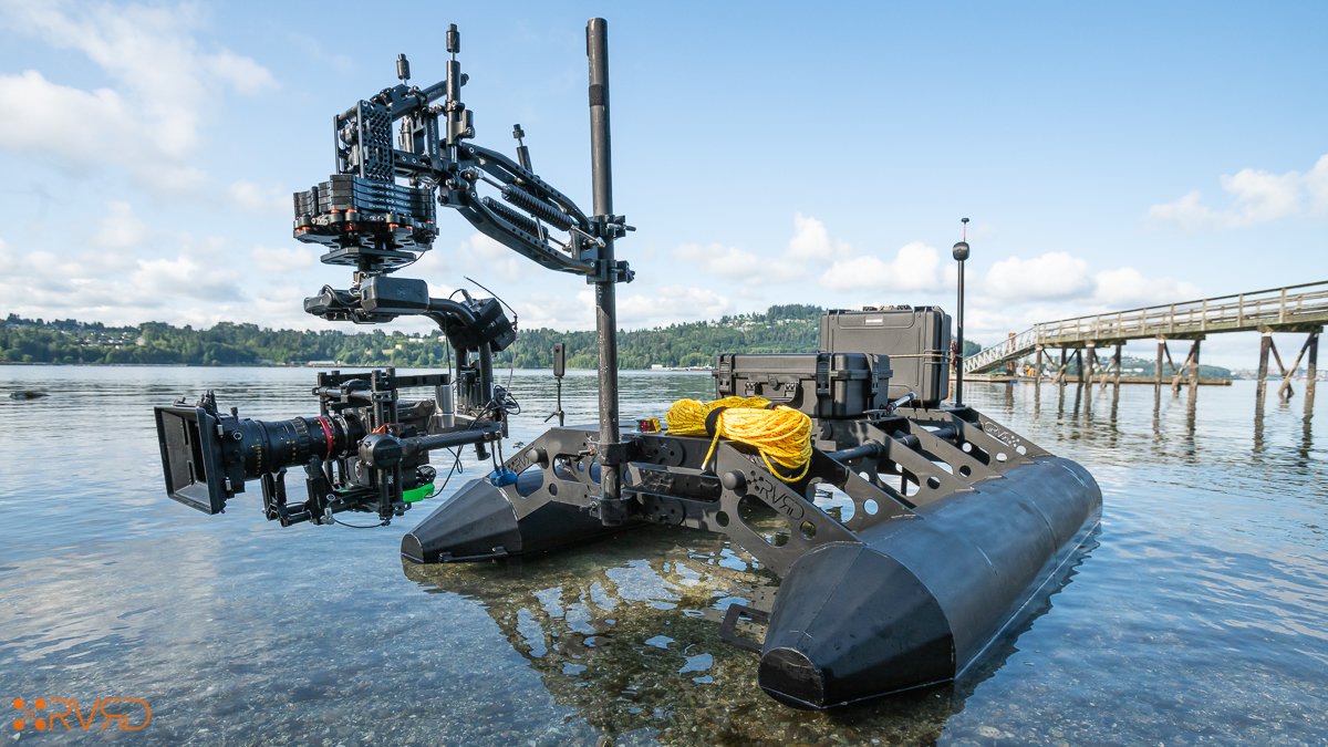 ReveredCinema's tweet photo. Introducing the "H2O EV Boat" - a quiet and emissions-free, remotely piloted pontoon boat with a 400lb payload capacity. Perfect for camera and lighting packages + SFX units like LEDs and smokers.
https://t.co/EVraa0yUzD
#RVRD @RED_Cinema @AngenieuxLenses @Flowcine https://t.co/kDWOYuTWzS