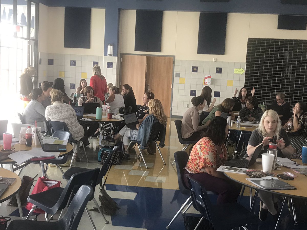 ccottongame71's tweet photo. Another great day of learning for secondary teachers with Dr. Gomez.  Lifelong learners!! @communityisd https://t.co/YCaLWISZ3l