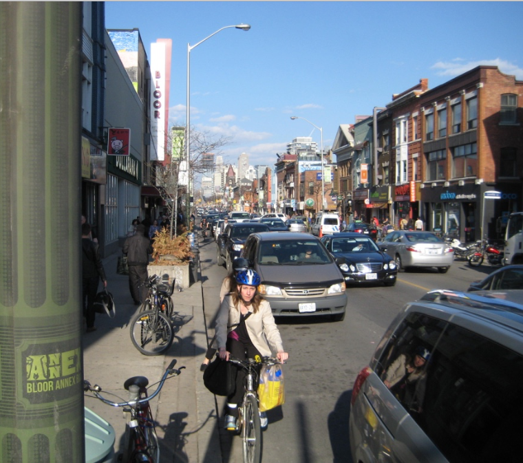 BellsOnBloor's tweet photo. "we want to give people another reason to come to the Annex. Bike lanes are part of that, but we've also done the research & we know that, contrary to popular belief, they're actually good for business." Brian Burchell, Chair, Annex BIA https://t.co/E6LGrKqIzO
PHOTO: pre-bikelane https://t.co/ehxFgxgyxQ