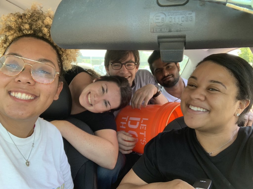 drozanskyCO's tweet photo. @FalkenerES How many Dolphins can fit in a car? #FalkenerNewbiesRock https://t.co/20f0sFxgzF
