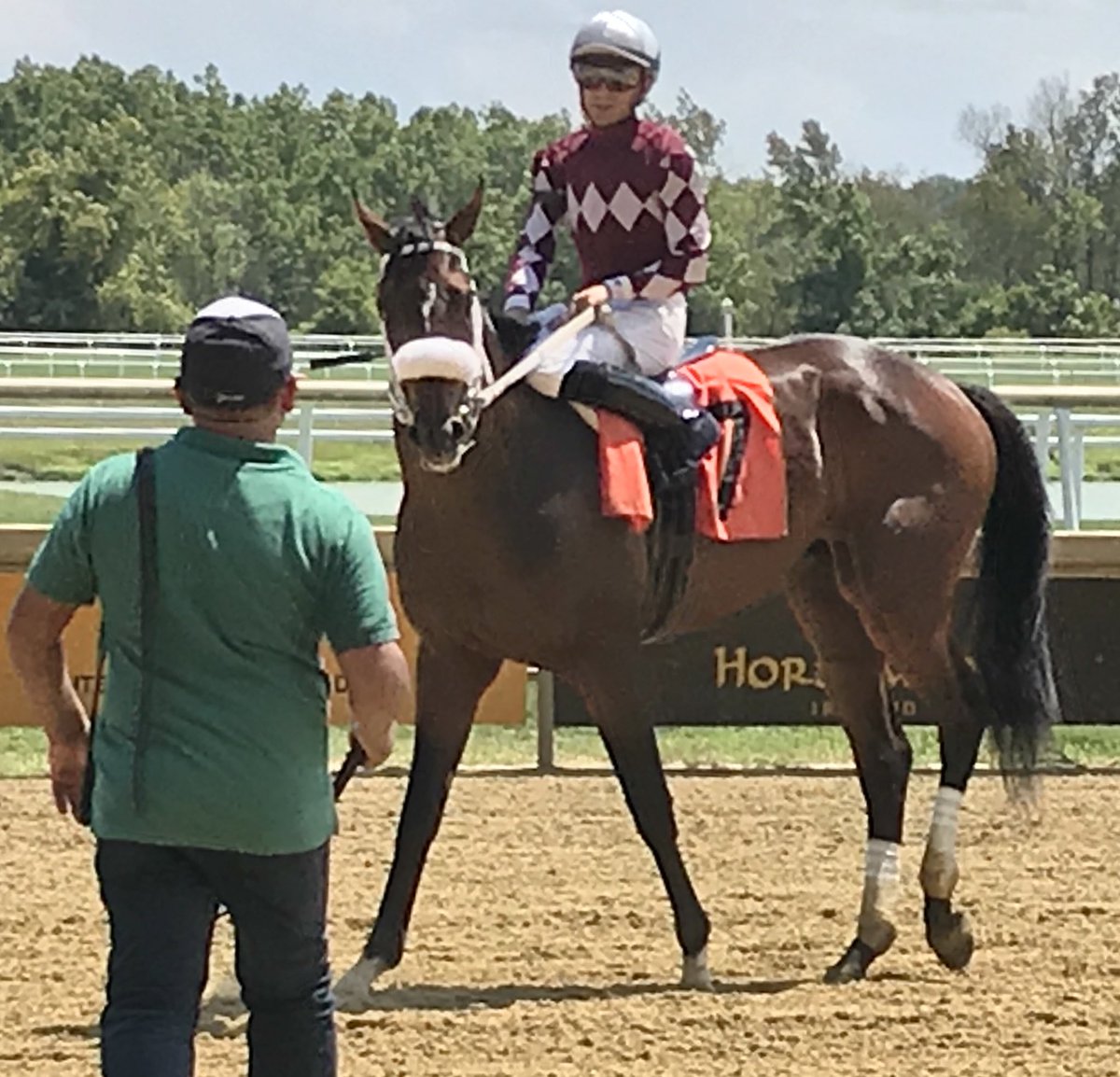 ScottWykoffWBAL's tweet photo. Super John lived up to his name breaking his maiden in the 2nd off-the-turf at @LaurelPark w/a super ride by @SheldonRussell1 in the 2yo @johnservisbarn trained bay colt’s 2nd start putting a big smile on the faces of owners #DJStable & #CashIsKing at #LaurelPark @LaurelParkLive https://t.co/A5SyZ36TCx