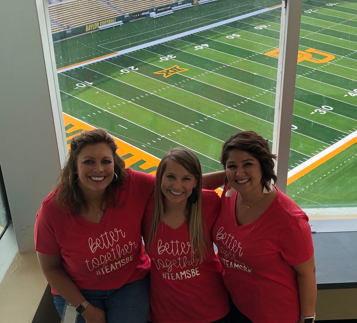 brittneynboyd's tweet photo. I truly value my friendship with these two beautiful ladies! They inspire me and motivate me. #teamSBE #bettertogether https://t.co/XRD07oJlVF