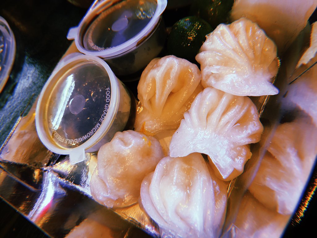 totallymamedeni's tweet photo. Dimsum and Lomi with my loveys. https://t.co/EdvLKEy8Wz