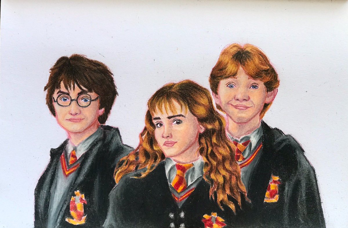 SophiejeanA's tweet photo. 💫The Golden Trio💫
Little late on the potterweek train but I had to do something for my fav book series! What do you all think?
#harrypotter #goldentrio #fantasticbeasts #PotterWeekPrompts #pottermore #jkrowling #hermionegranger #ronweasley #prismacolor #sketchbook https://t.co/PaqLi8otLn