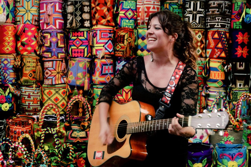 ¡ <a href="/MariaVanedi/">Maria Vanedi</a> es cantante, compositora y actriz!
Es referente bandera de la legión artística femenina nacional. 💥🥁👱🏻‍♀
En #ColombiaalParque2019 vamos a disfrutar de  la diversidad del continente latinoamericano, de su historia y tradición #CelebremosLoQueSomos 🤩😎😁