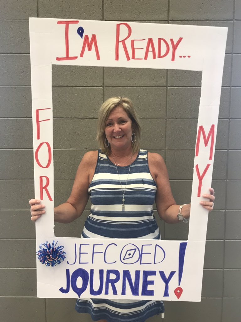 CynthiaCates13's tweet photo. New @JEFCOED teacher’s smiling BIG at New Teacher Orientation!!! Welcome new teachers!! https://t.co/QokvAVF3KA