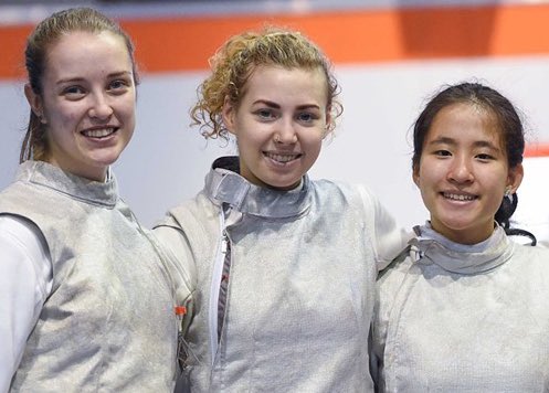 FencingCanada's tweet photo. UPDATE | MISE À JOUR @Lima2019Games 
 
Women's Foil Team / Fleuret en équipe féminine
 
🇨🇦 > final vs 🇺🇸
(7 pm - Ottawa Time)
 
#fencing #Lima2019 #fencingposts #esgrima #escrime #fechten #scherma #teamcanada #JugamosTodos https://t.co/OseViadg92