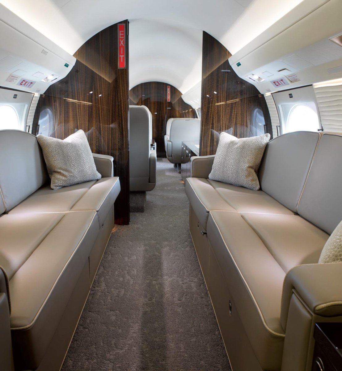planemoverinc's tweet photo. This Extremely Low Time Gulfstream GIV features ADS-B FANS-1/A, WAAS/LPV/SBAS, Honeywell Avionics Protection Plan, APU On MSP, and more. 

Find aircraft details &amp; contact information here: https://t.co/HQn5aaxdVW

#PMListings #AircraftForSale #privatejet #firstclass #luxurylife https://t.co/3SQjHR4DFu