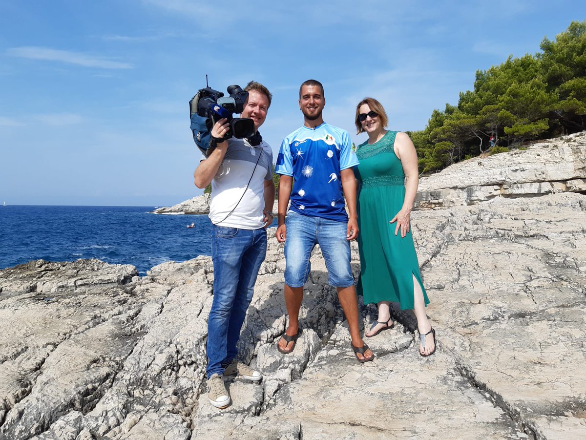 mixotrophs's tweet photo. On location at #Pula! @MSCActions #MixITiN ESR @Nikola42443341 filming for @hrtvijesti talking about #mixoplankton &amp; new paradigm in #marine_ecology on Croatian tv programme #HRTMore #protist #plankton #science_communication #Outreach @protistologists @JPlanktonRes https://t.co/n7sIeilzlJ
