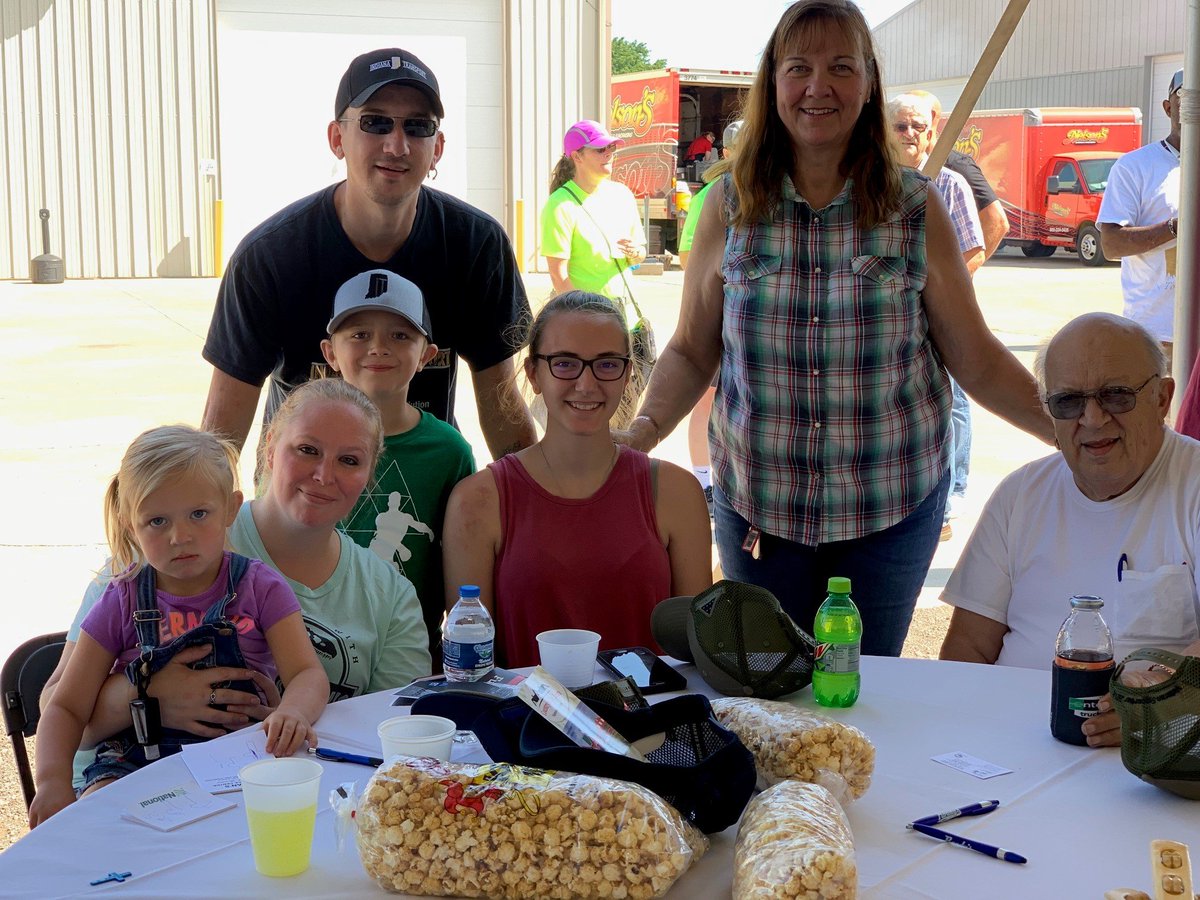 INDtransport's tweet photo. We hope everyone enjoyed themselves last week - We sure did! Thank you again to all of our contractors for your dedication and hard work. We're grateful for each one of you! If you'd like to see a full recap from Driver Appreciation Day, head over to our Facebook page😀 https://t.co/p4QQwFl2jk