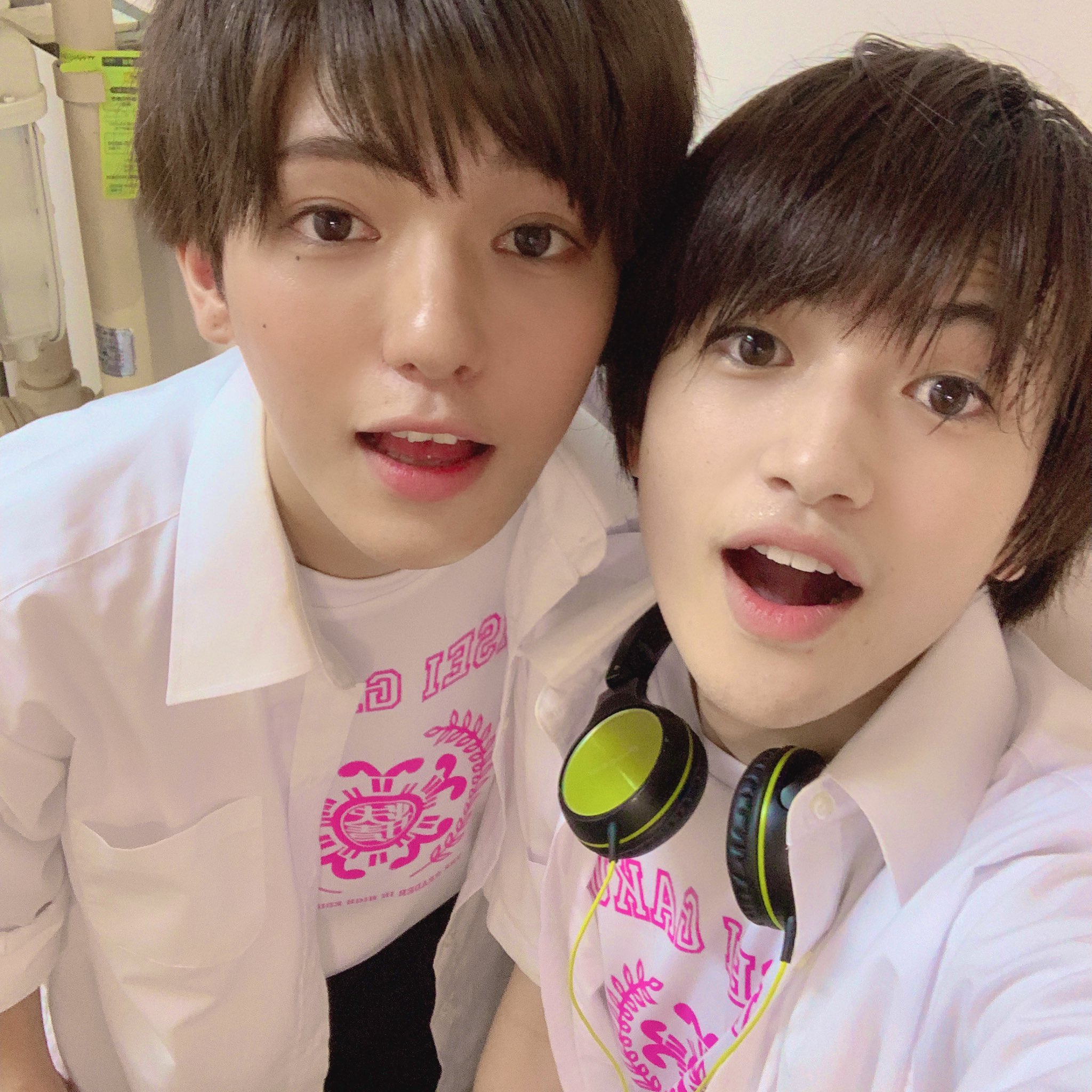 こんどうようぢ だんつら 2日目終わりましたっ ありがとうございます 皆さんは楽しめましたか 写真はw優くんと どっちも下の名前が 優 だから 呼ぶ時ちょっとわかんなくなる 松村の優くんもcubersの優くんも 俺のこといじってくるから ちょっと