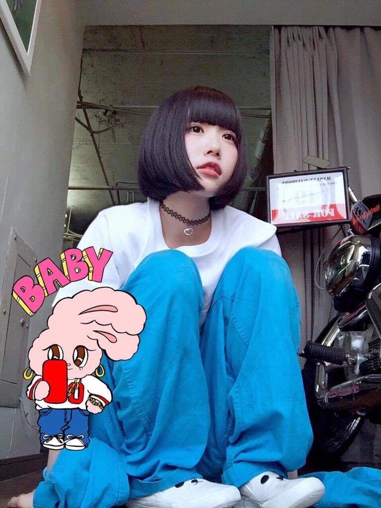 あのちゃん 、今ではたくさん靴も服も買えて嬉しいね、と考えると